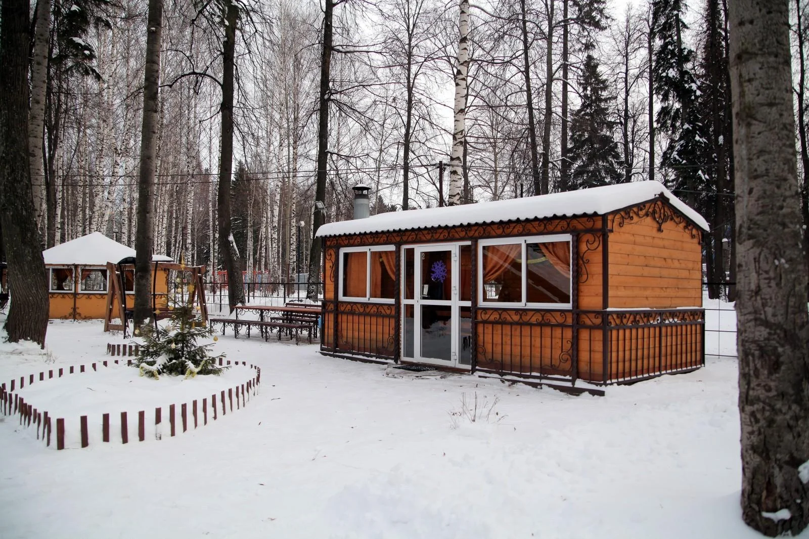 Аренда беседок для отдыха в на территории “Park-Kart”