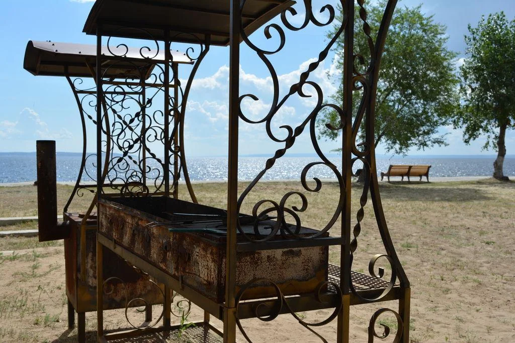 Беседки для пикника на базе отдыха и туризма “Волга”