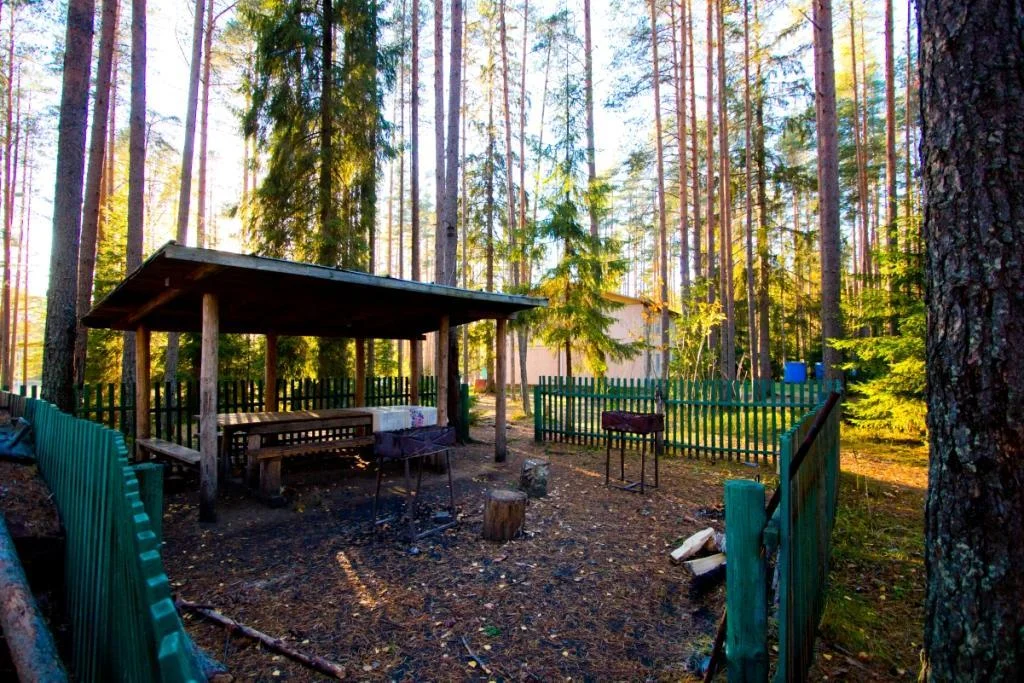 Аренда беседки на базе отдыха Заветное