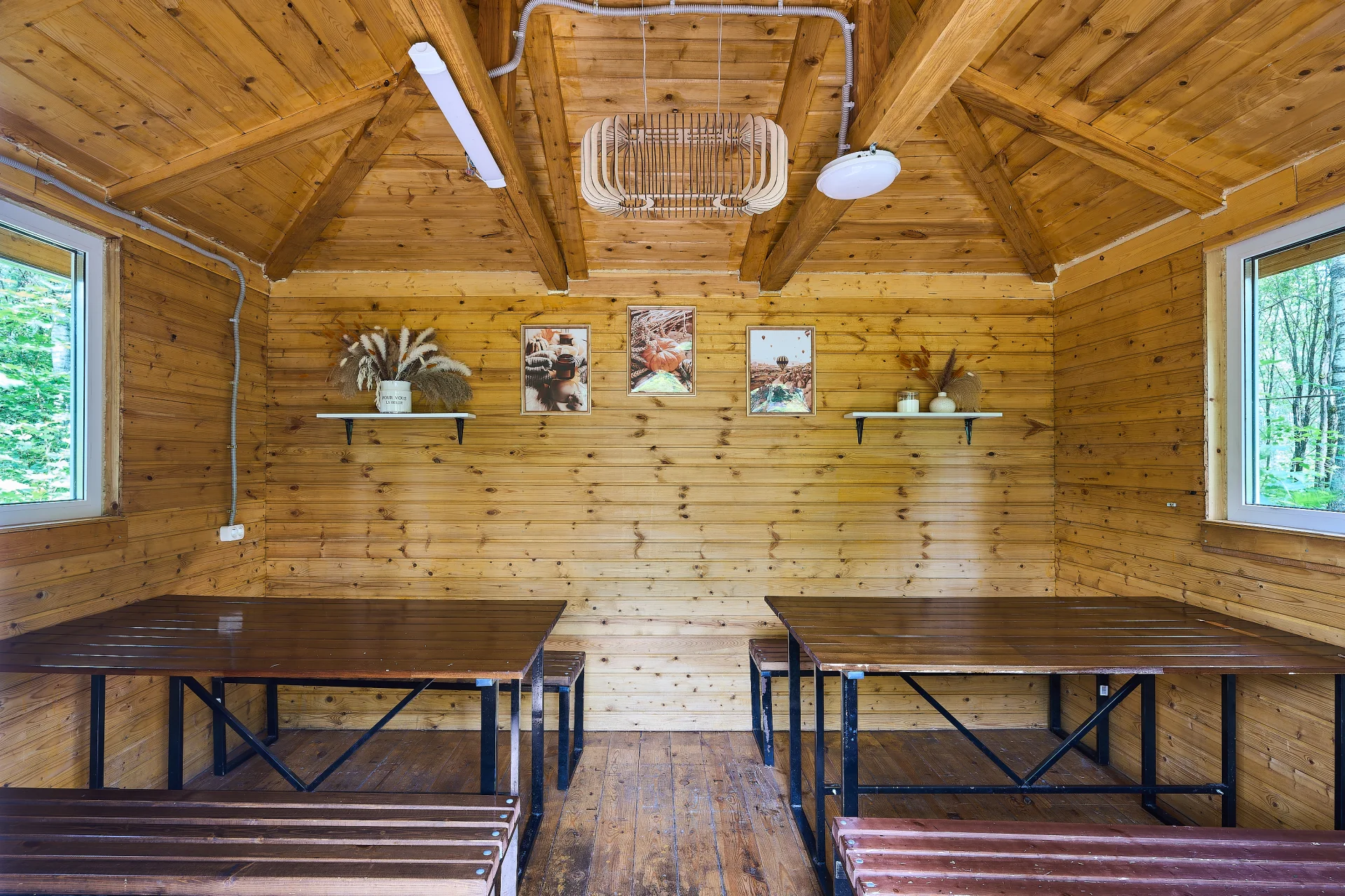 Теплая беседка с мангалом на 8 — 10 человек (Мытищи, Лосиный остров)