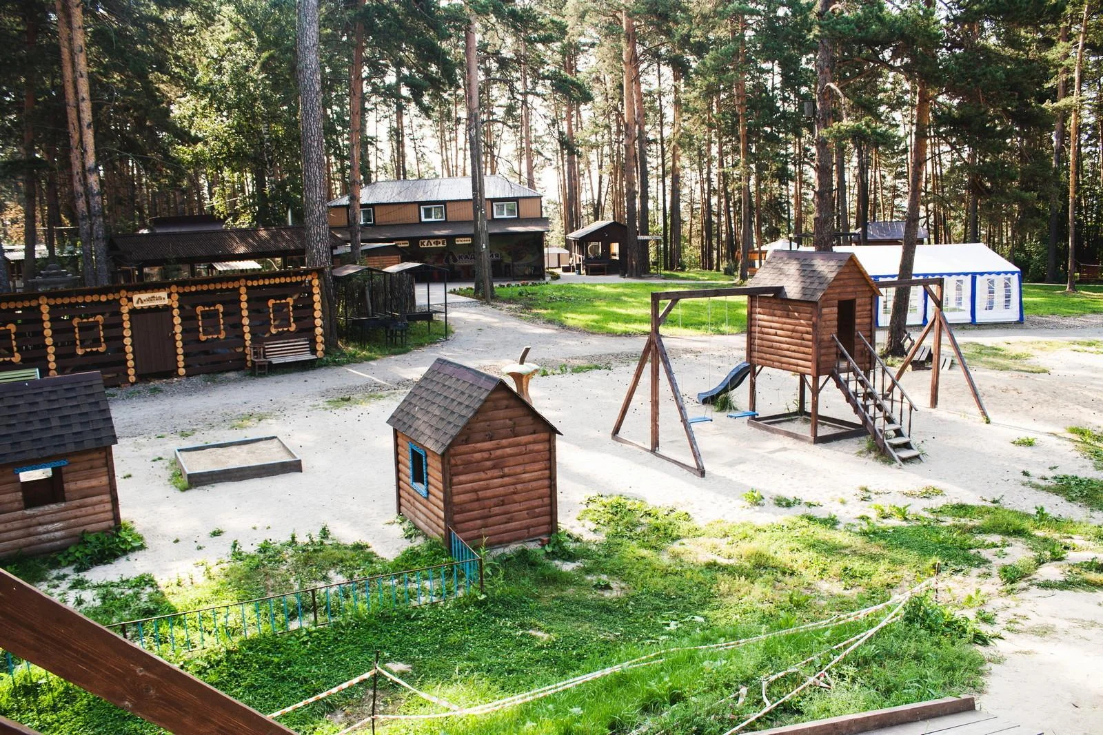 Летняя беседка на 25 человек в Томске — Комплекс отдыха «Академия»