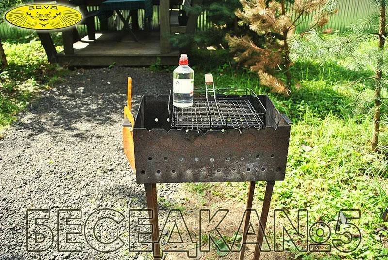 Маленькая беседка для пикника на 14 человек в Московской области