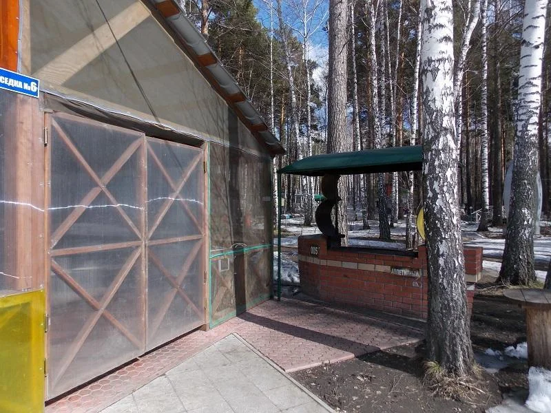 Большая беседка с мангалом на 40 человек у воды