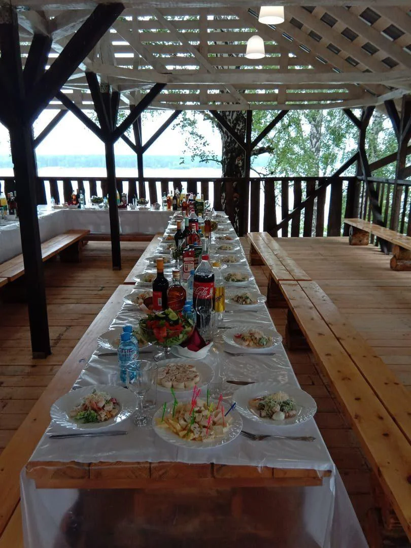 Большая беседка гостевой комплексе «Заречье»