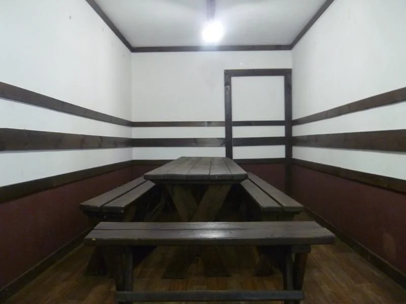 Аренда банкетного помещения на Шарташе до 16 человек — Каменный Пляж