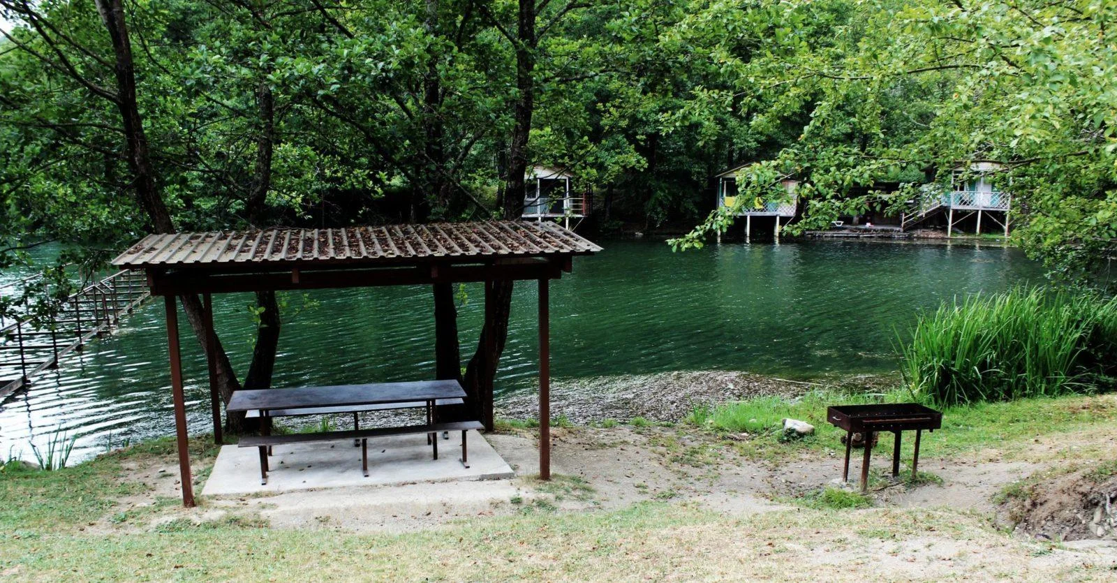 Отдых на природе с комфортом на базе отдыха «Мангал»