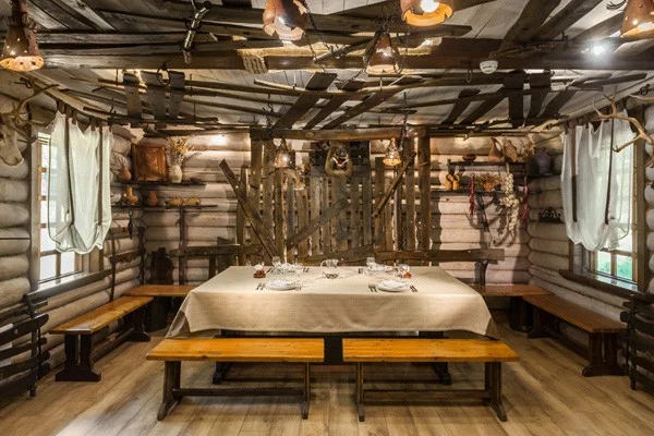 Теплые банкетные беседки ресторана «Рыбацкая деревня» в Москве