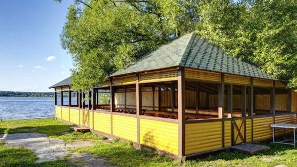 Корпоративная беседка на 35 человек в Подмосквье