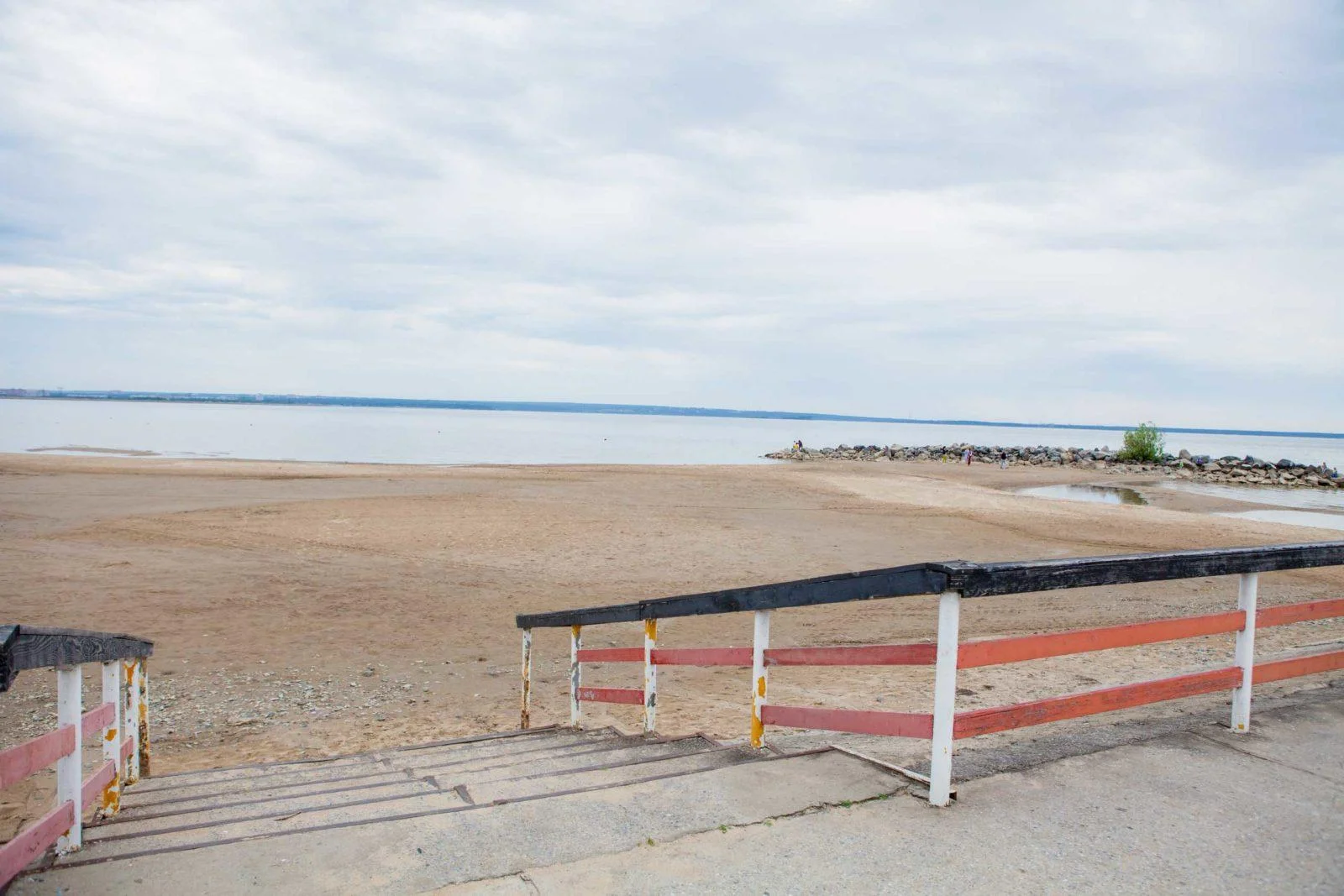 Гриль домик в Новосибирске на 8 человек в парке у воды