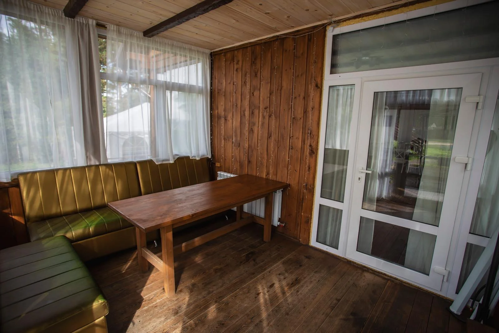 Меленькая и уютная беседка на 10 человек в Томске — Комплекс отдыха «Академия»