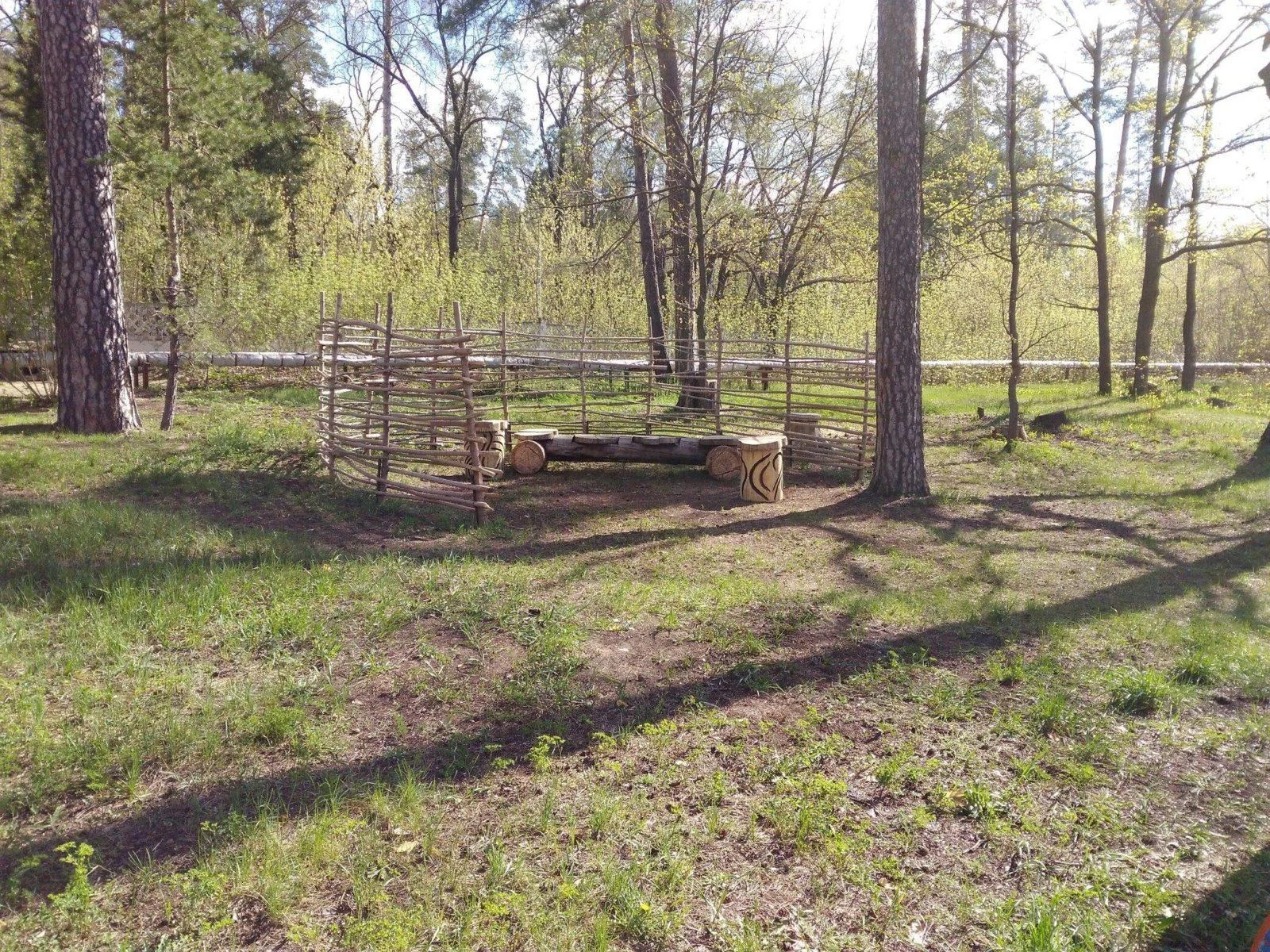 Мангальные зоны и беседки на базе отдыха “Солнечный”