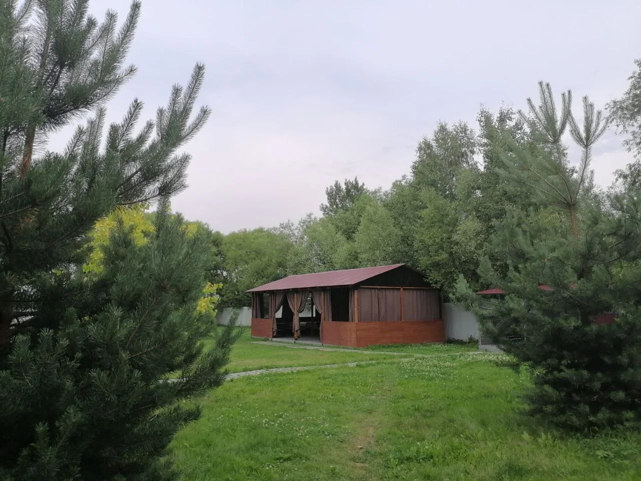 Аренда беседки у воды