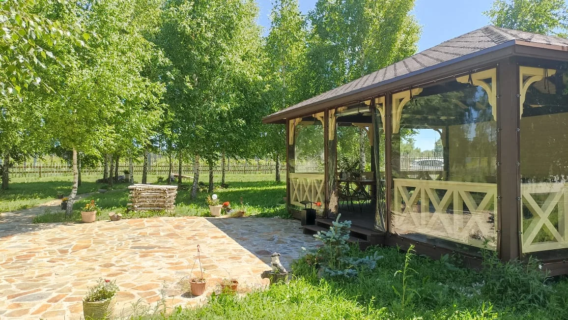 Аренда площадки с беседкой до 50 гостей на винограднике KULAKOVO