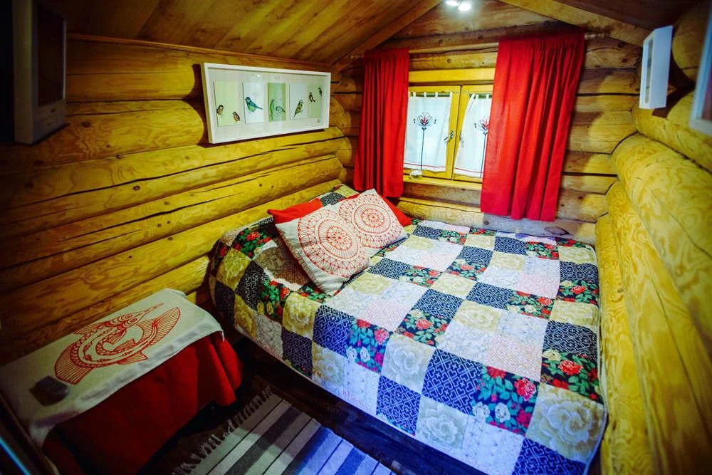 Аренда домика с мангалом на территории спортивно-развлекательном комплексе «Австерия»