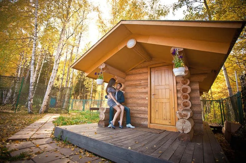 Аренда домика с мангалом на территории спортивно-развлекательном комплексе «Австерия»