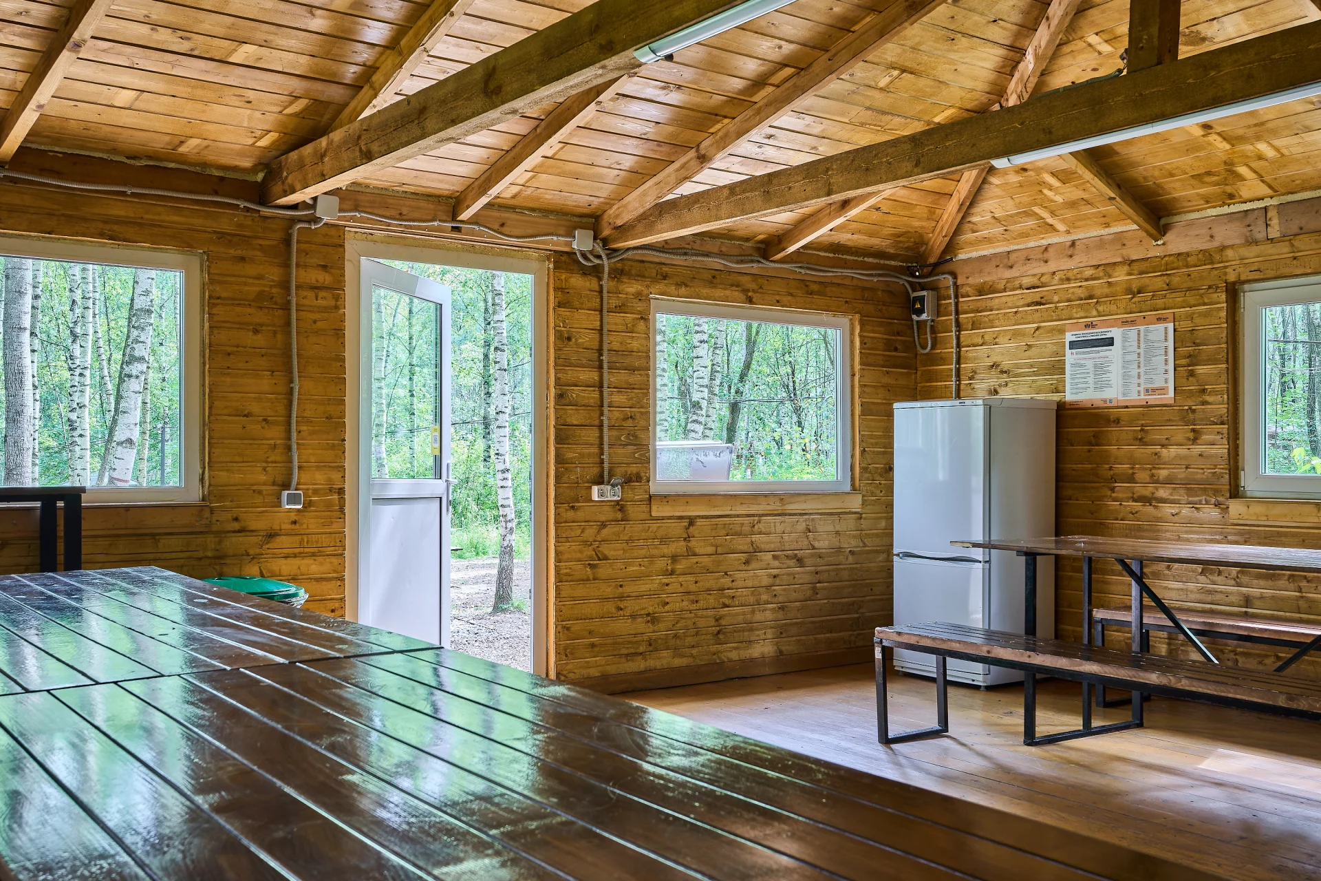 Теплая беседка с мангалом в «Пикник Сити» до 24 человек (Мытищи, Лосиный остров)