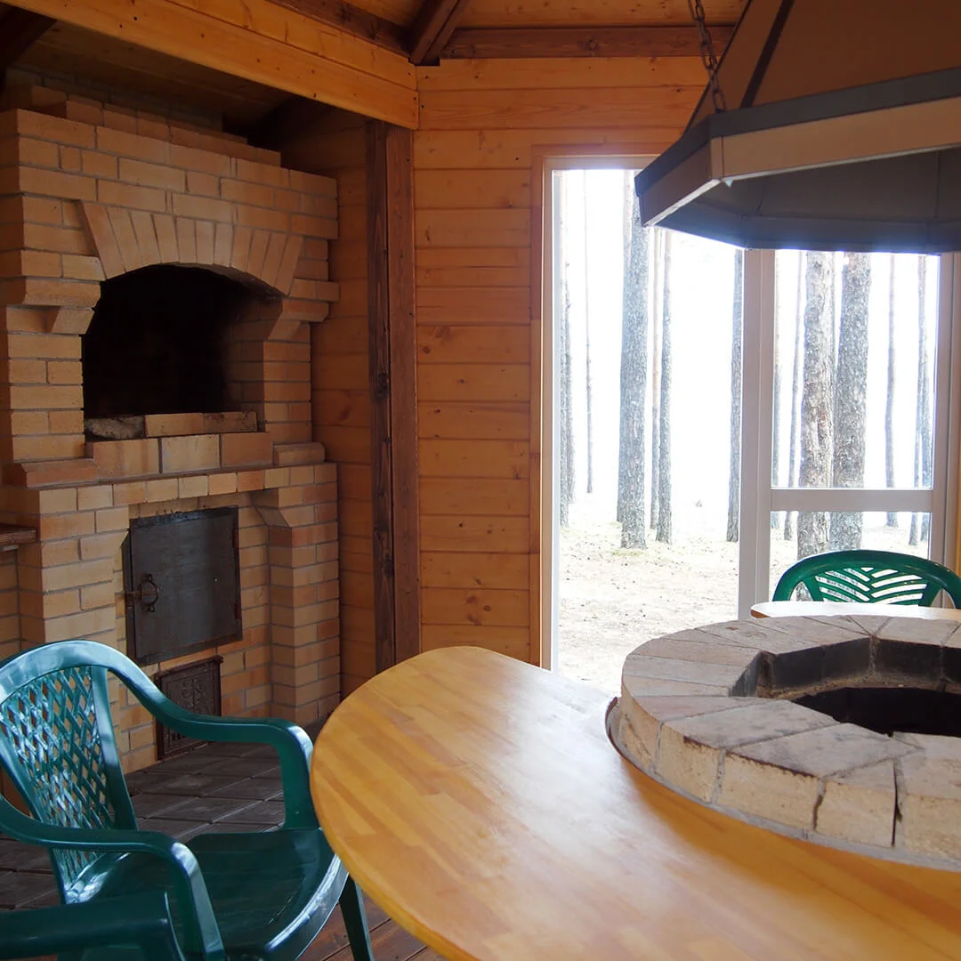 Аренда гриль домика на базе отдыха «Дивная усадьба»