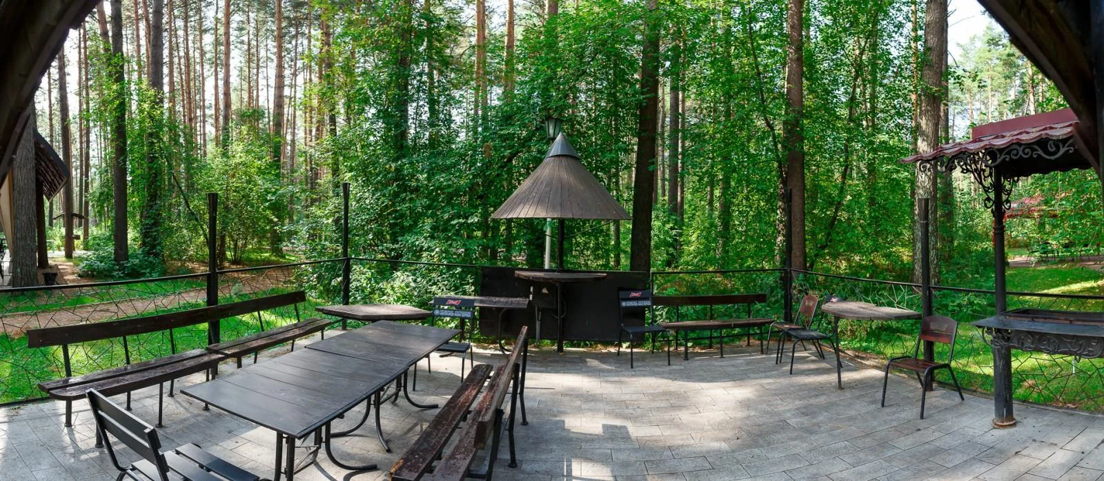 Мангальная зона для компании до 10 человек — Пансионат Былина (Бердск)