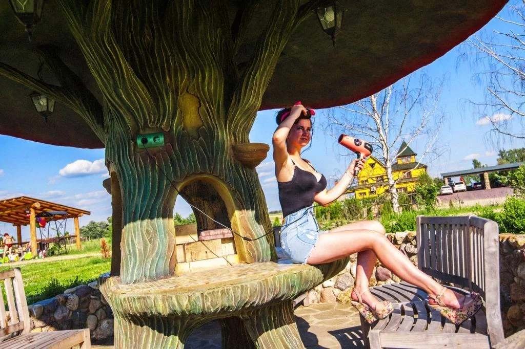 Беседки «Сказочные грибы» для рыбной ловли и отдыха на природе