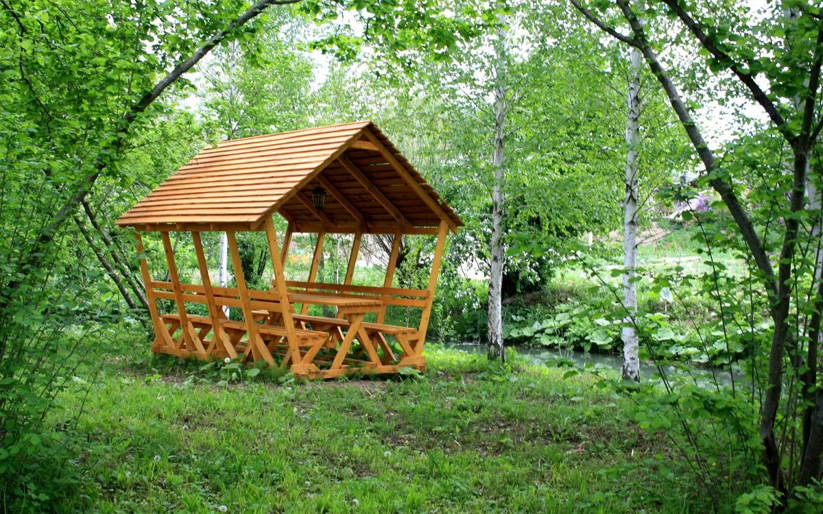 Сдаются в аренду пикниковые беседки — база отдыха»Ангара»