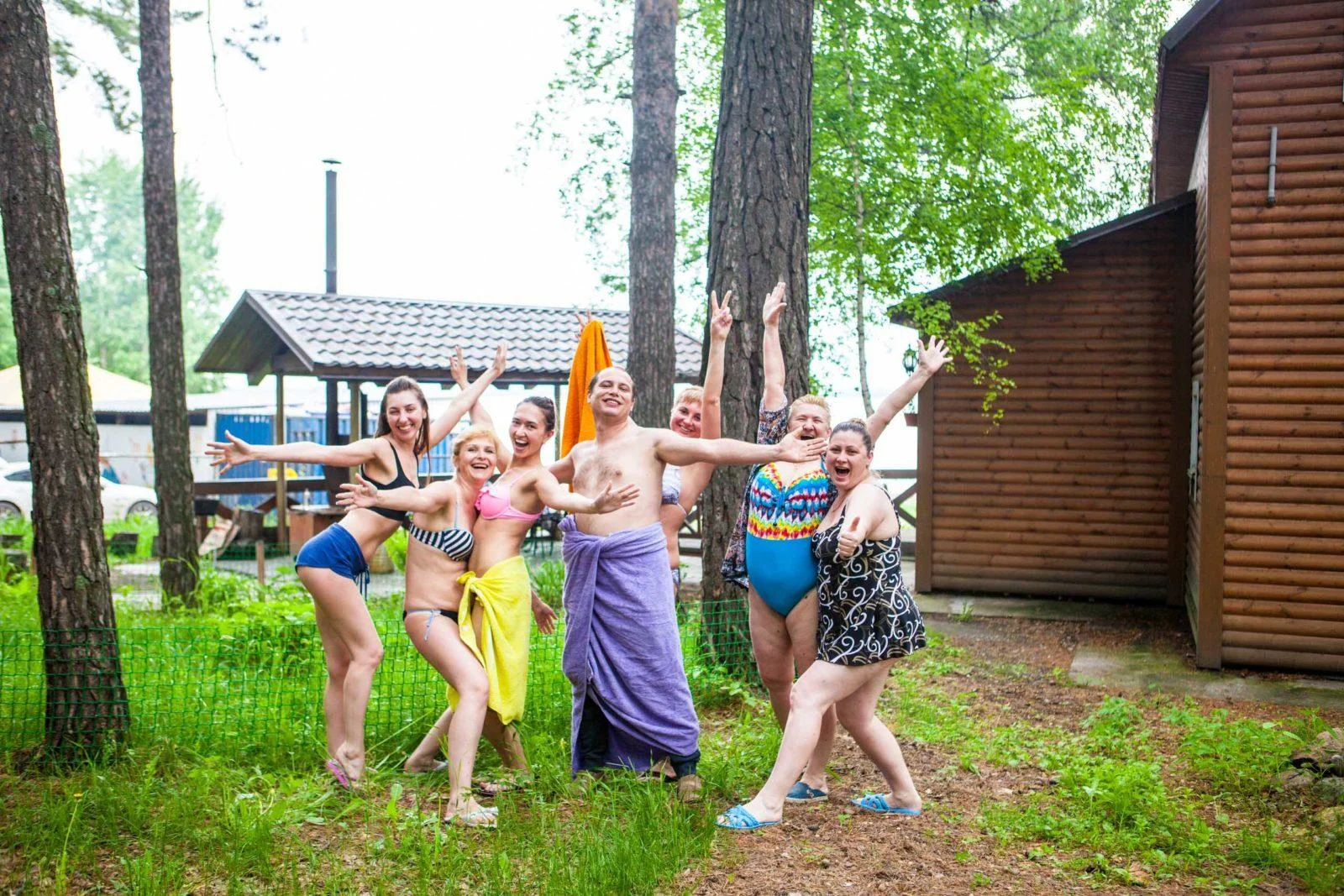 Беседка на 60 человек у воды с чудесным видом