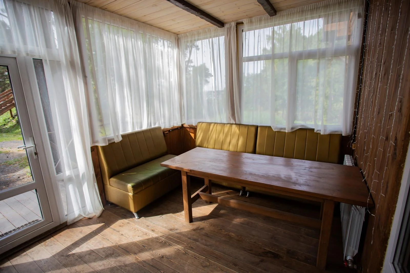 Меленькая и уютная беседка на 10 человек в Томске — Комплекс отдыха «Академия»