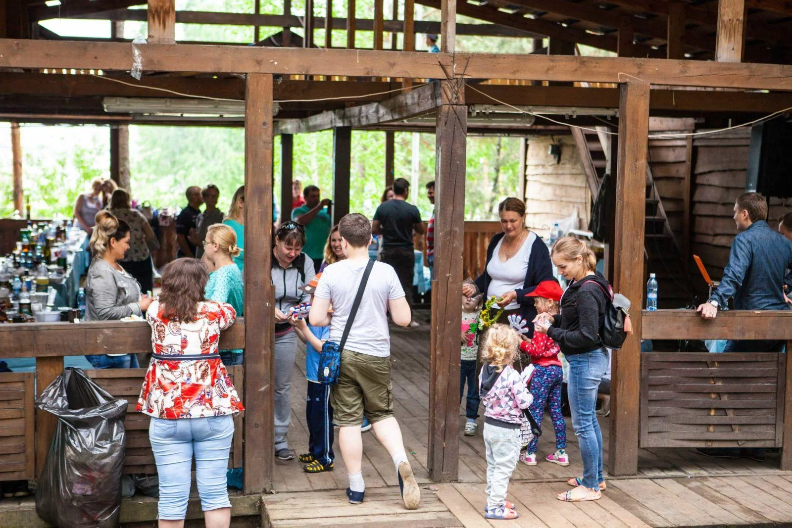 Беседка на 60 человек у воды с чудесным видом