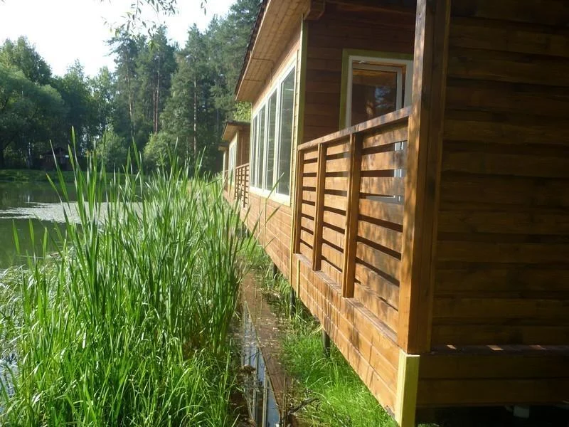 Беседки у воды с мангалами до 10 человек в Парке Победы