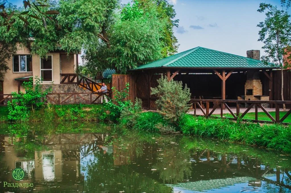 Отдых в беседке «Рыбака» на 40 человек в экопарке «Раздолье»