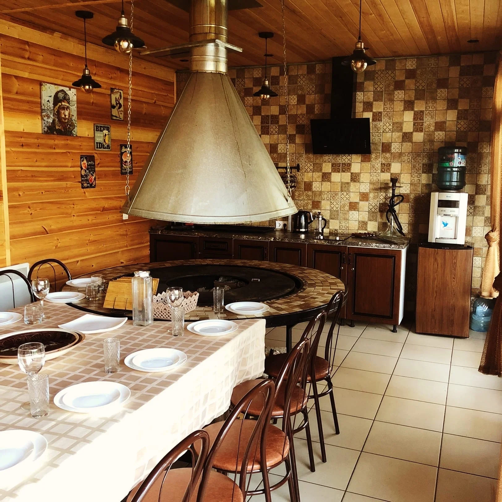 Аренда теплой беседки с гриль очагом и открытой верандой