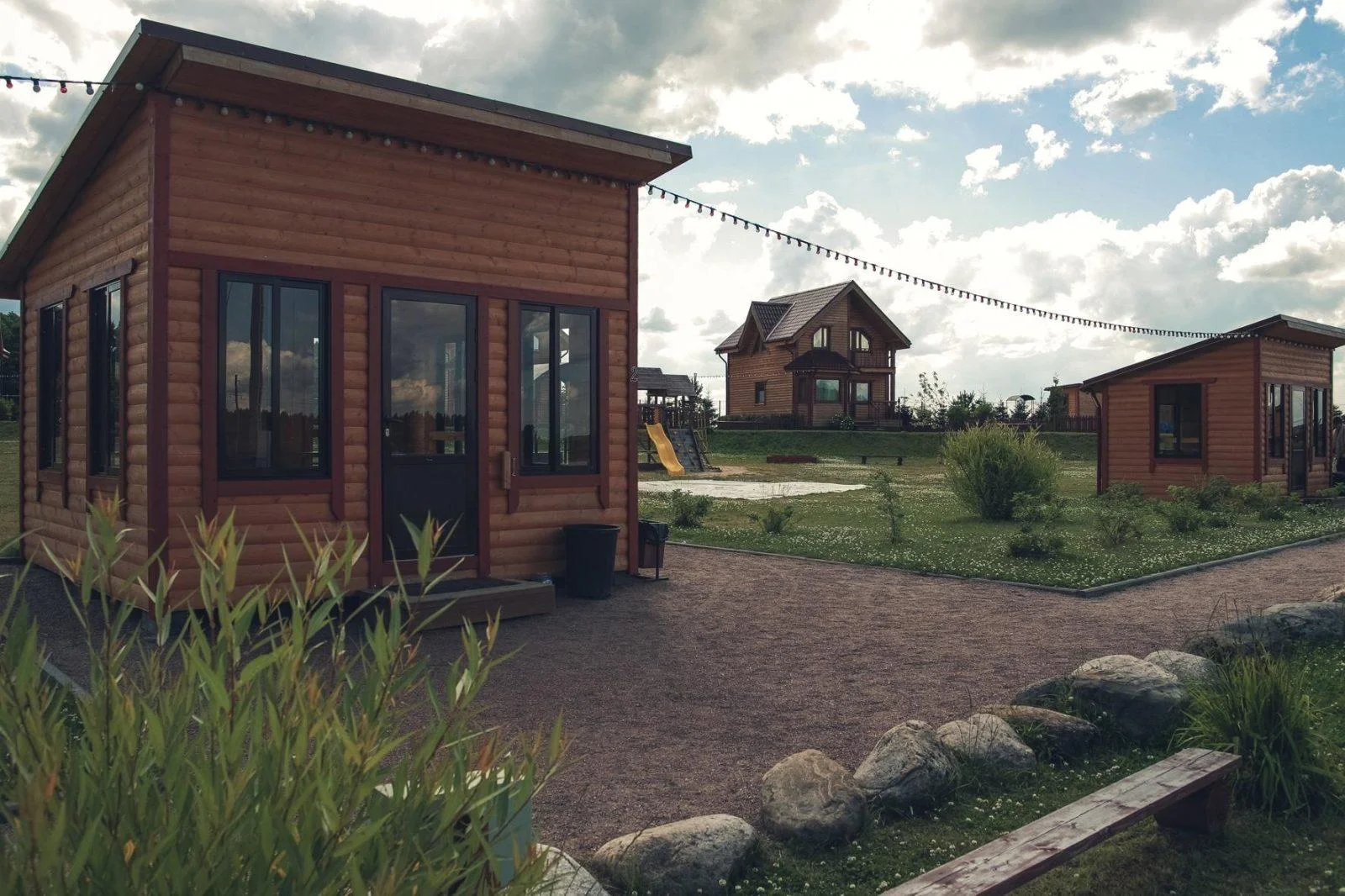 Большие закрытые беседки на базе отдыха «Петрушинскиий хутор»