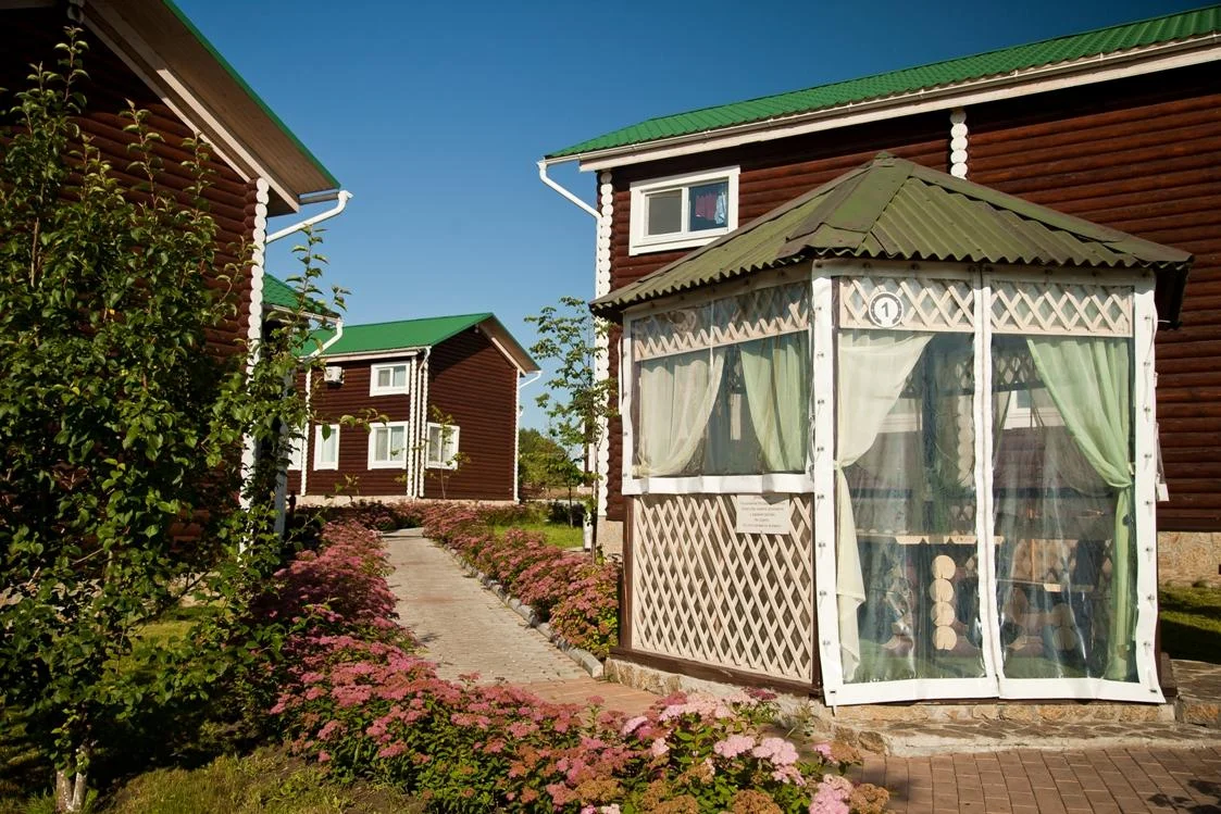 Малые беседки в Свердловской области для семейного отдыха на 6 человек