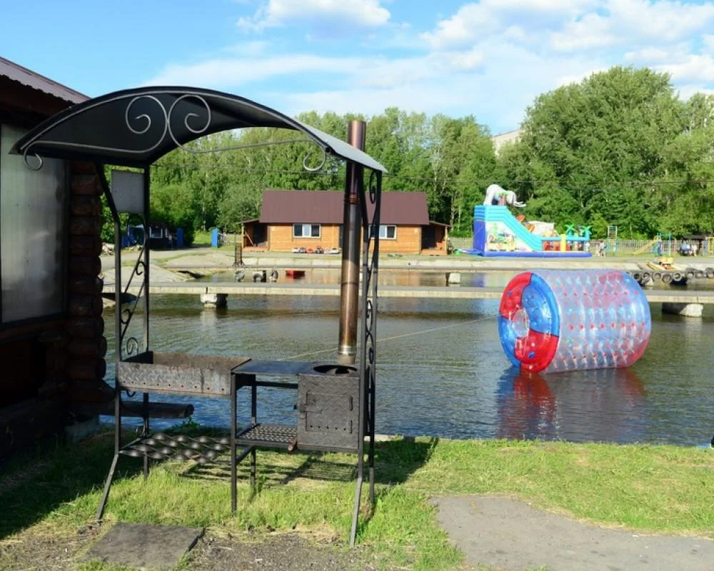 Арендовать беседки на Химмаше, лодочная станция на реке Исеть в Екатеринбурге