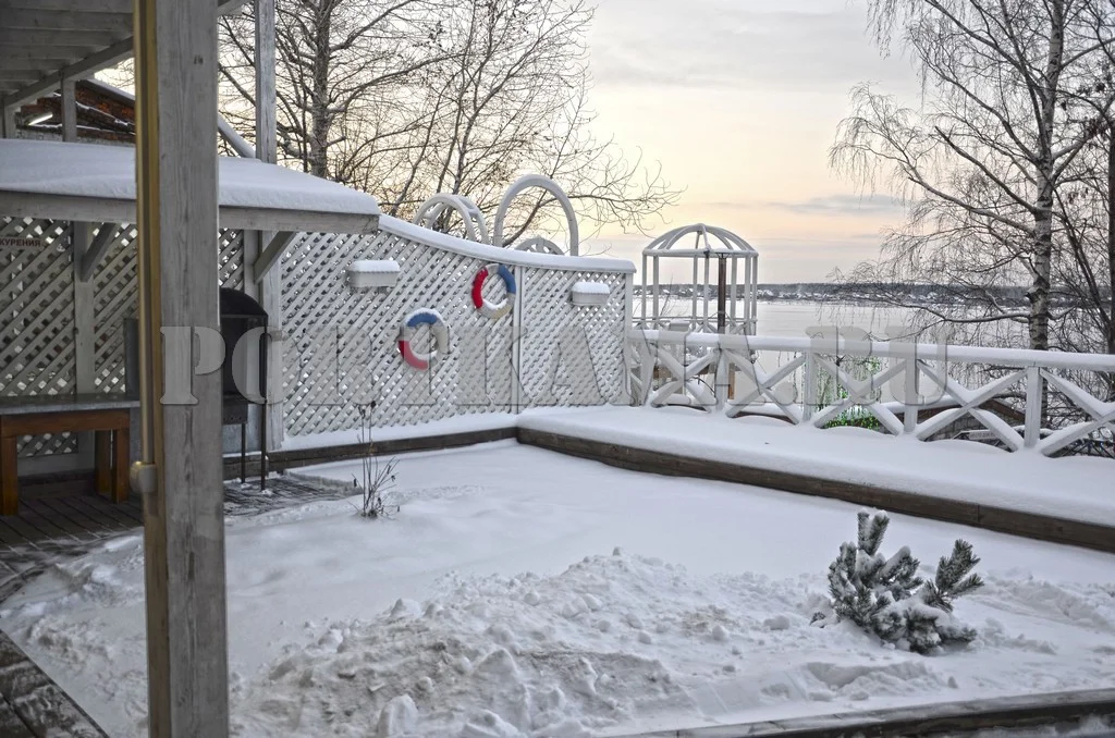 Аренда беседки «Яхт-клуб» в городском парке отдыха «Порт Кама» в Перми