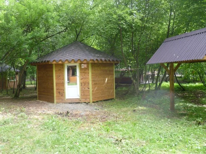 Уютные беседки вместимостью от 15 до 25 человек в Парке Победы