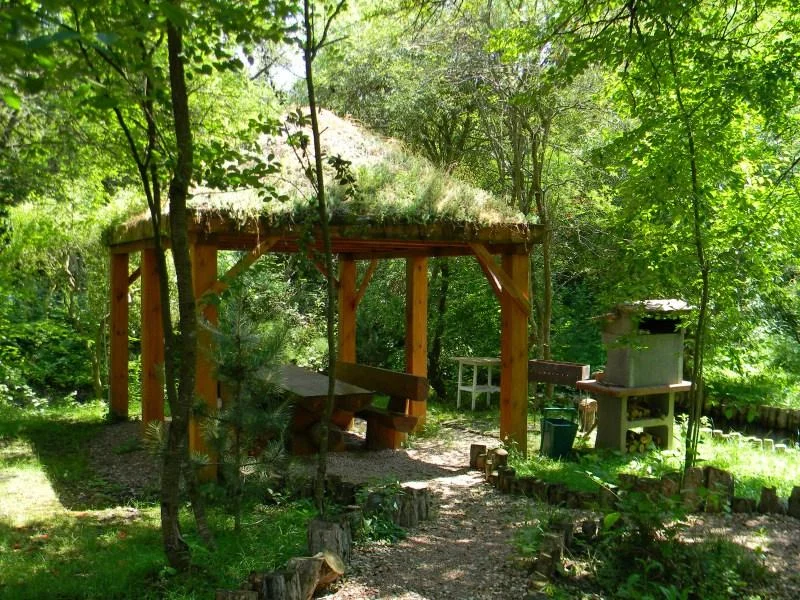 Уютная летняя беседка до 10 человек на Грушевом озере в Симферополе