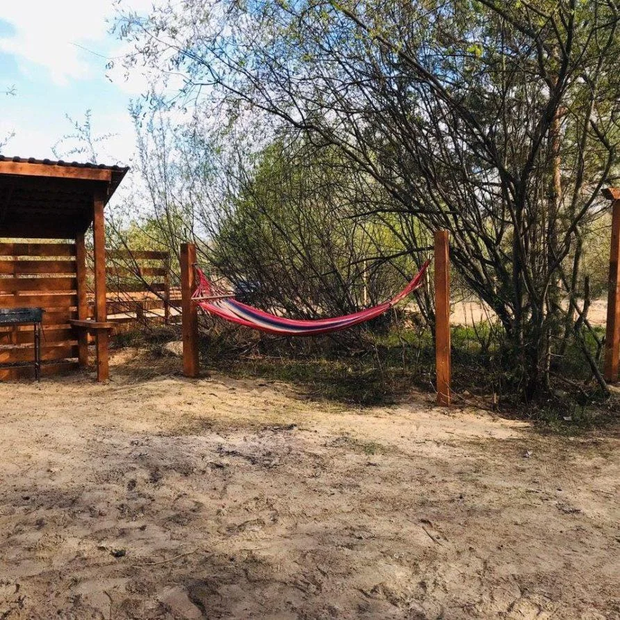 Навес на 15 человек у берега реки Волга в парке «Печерские пески»