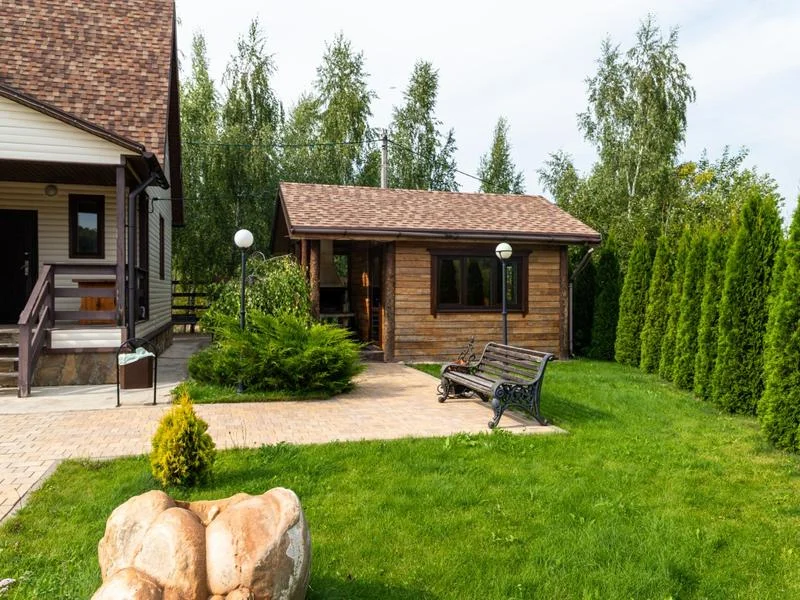 Беседка с мангалом закрытая (отапливаемая) до 12 человек — парк отель «Цитадель»