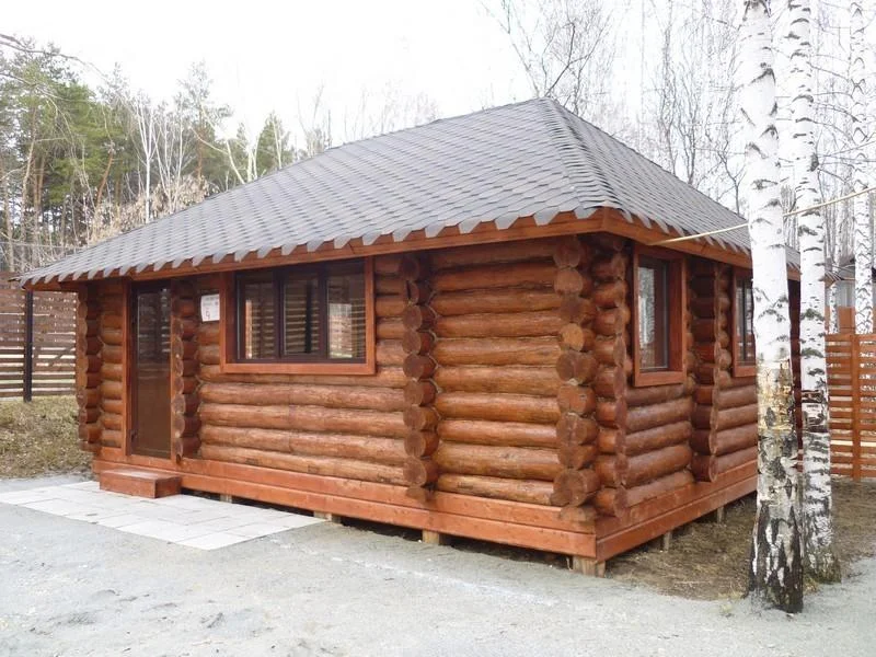 Деревянная беседка у сауны с мангальной зоной на 30 человек в Парке Победы
