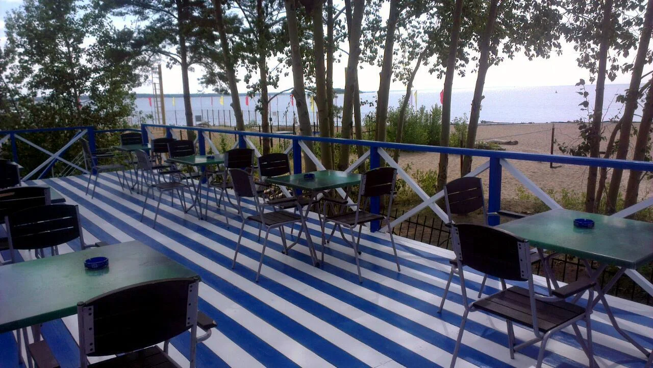 Сдается в аренду веранда «ПАЛУБА» от кафе Песочница