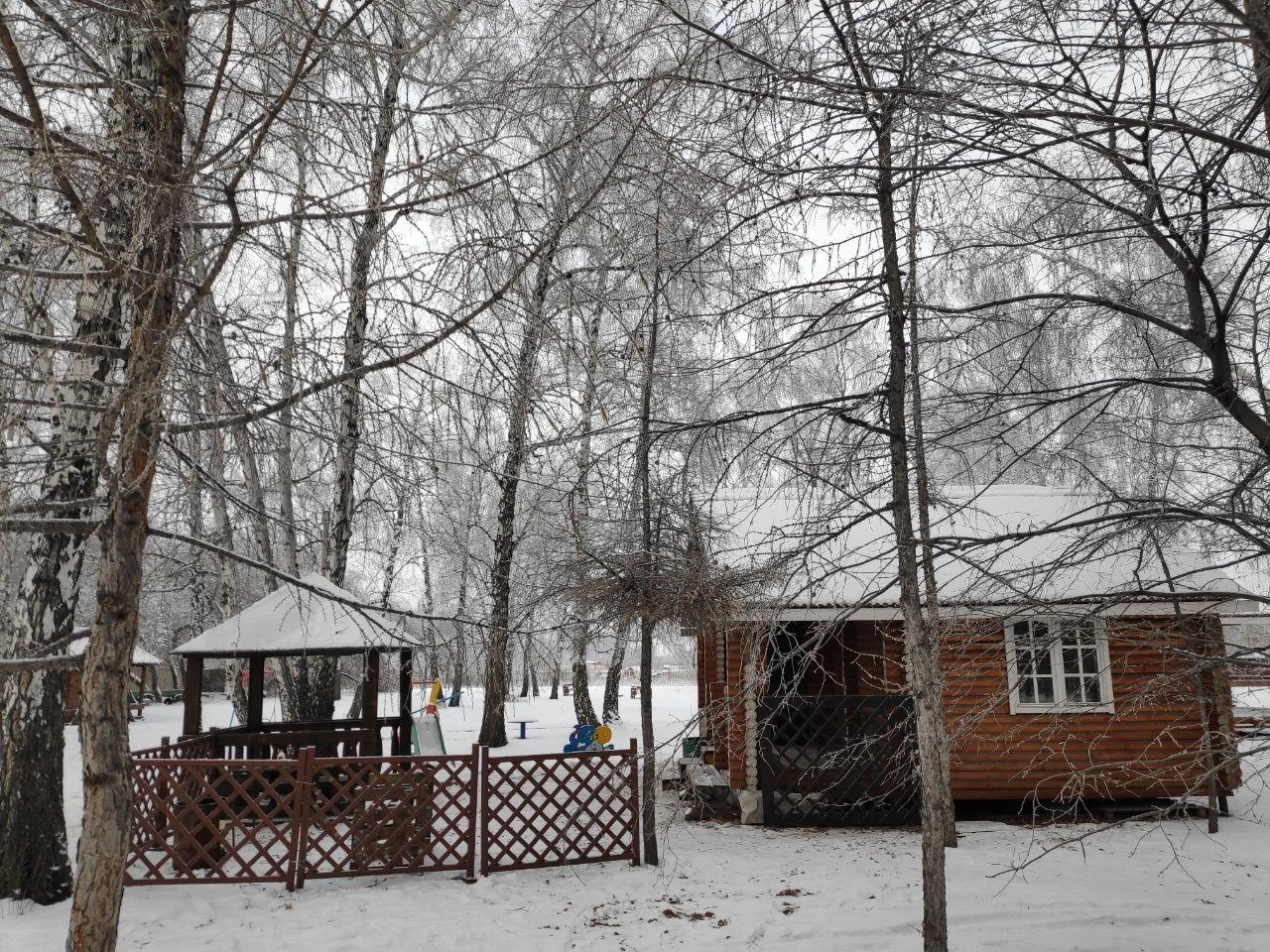 Беседки на 16 человек  в «Парке на Королево» в Омске
