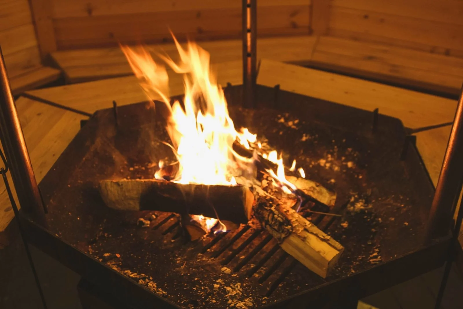 Гриль-домики в конном клубе