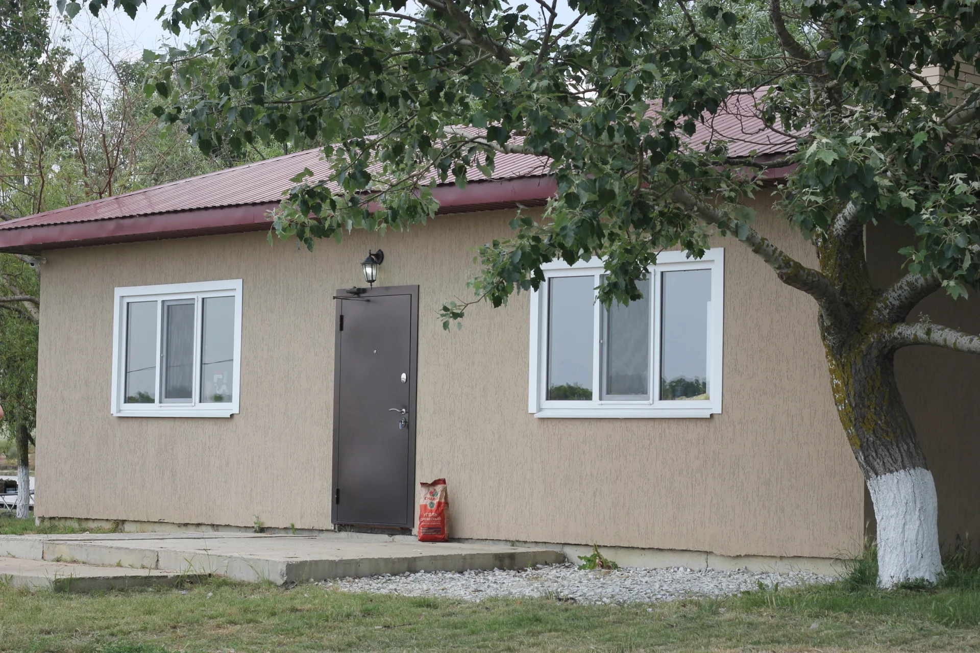 Большая беседка на 30 человек — Рыболовная база «Родные просторы»