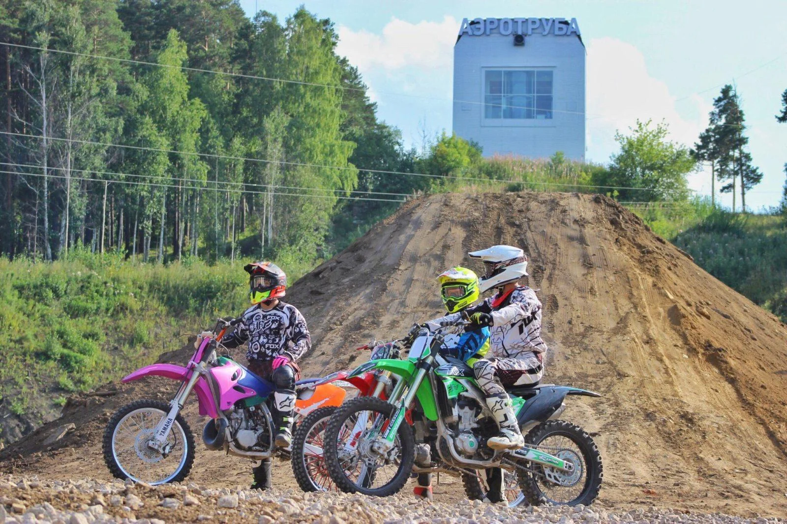 Утепленная беседка для шашлыка на 12 человек — Спортивный комплекс «УКТУС»