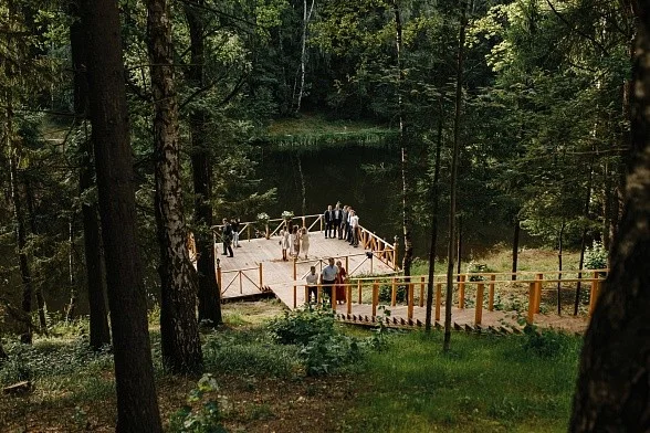 Арендовать шатер «Площадка ЛЕСНАЯ» на территории «Горкий холидей»