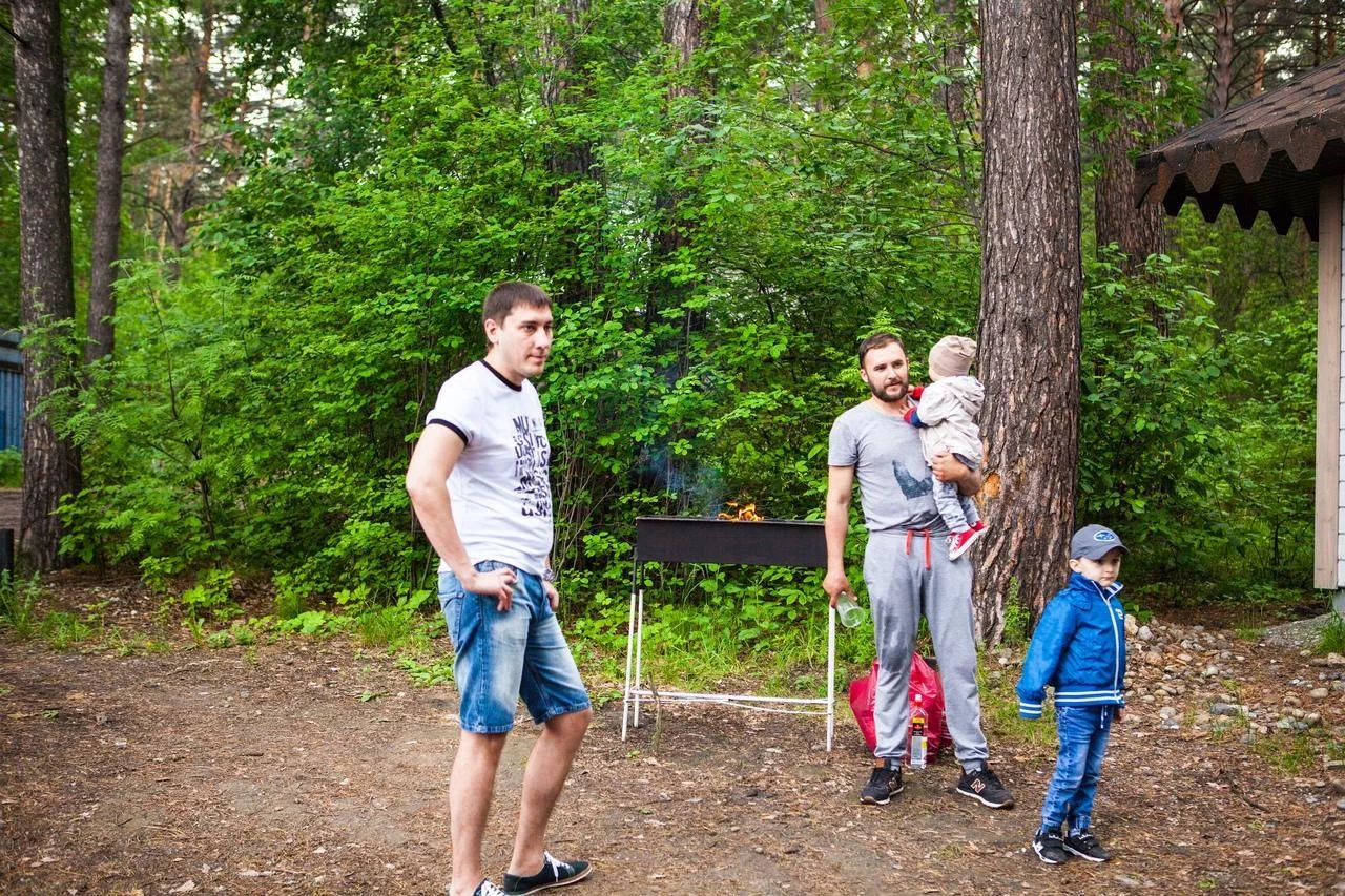 Гриль домик в Новосибирске на 8 человек в парке у воды