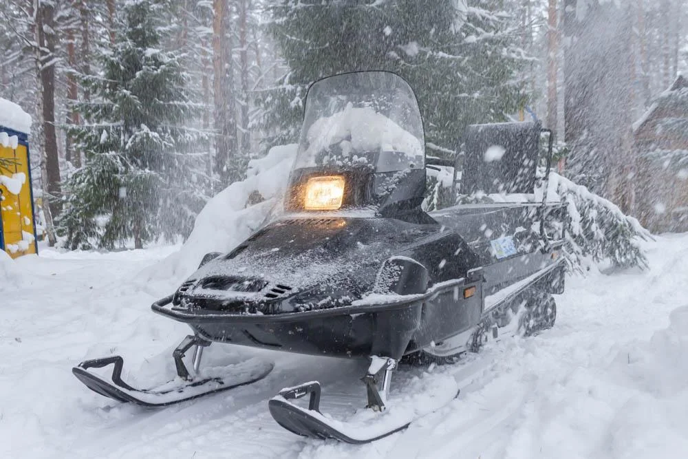 Маленькая беседка на прокат вместительностью до 10 человек