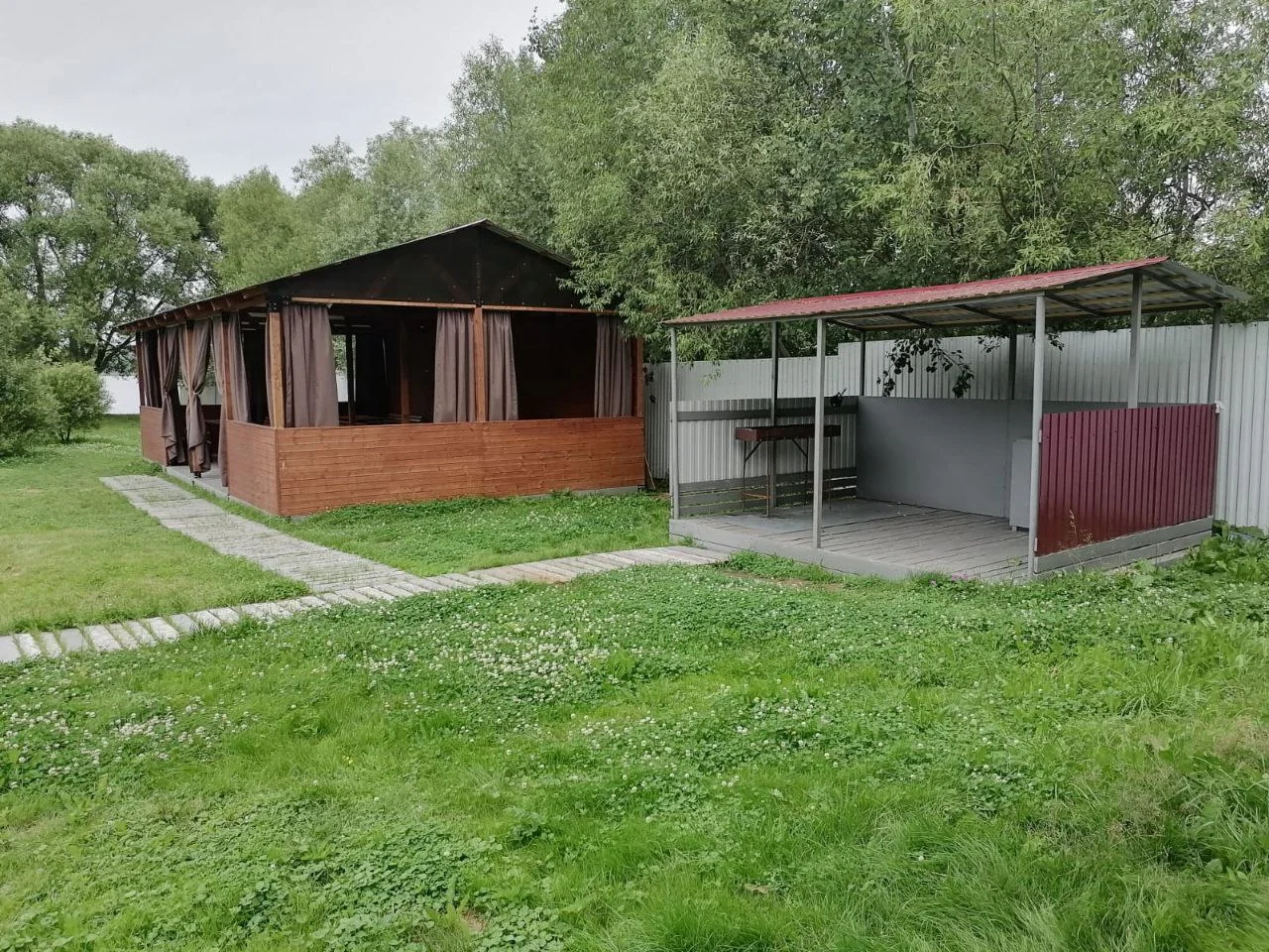 Аренда беседки у воды