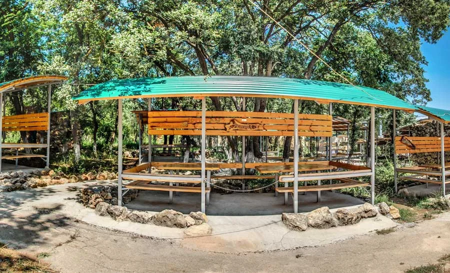 Открытые / летние беседки с мангалом / цена аренды: от 300 рублей