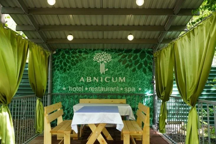 Беседка на 15 человек в аренду для отдыха в черте города